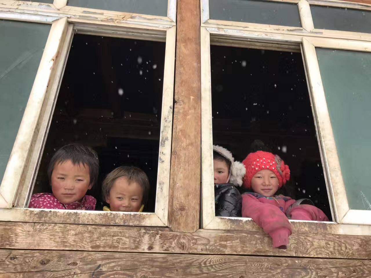 开云体育-开云体育(中国)公益回顾丨家国同欢月同圆 温暖满载甘孜州(图9)